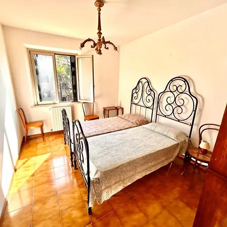 Valery, Casa de Férias
